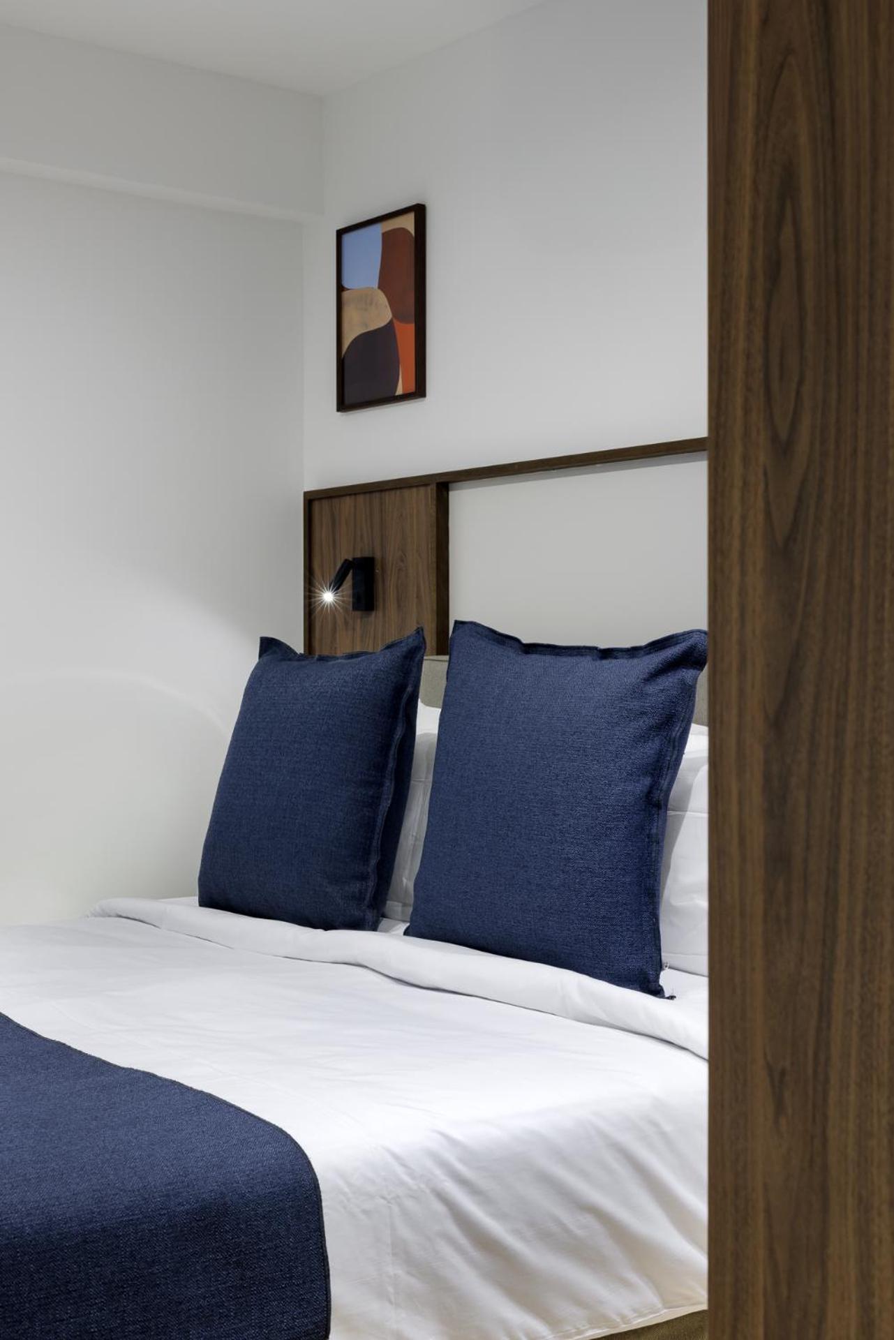 אתונה More By Zoia Living מראה חיצוני תמונה