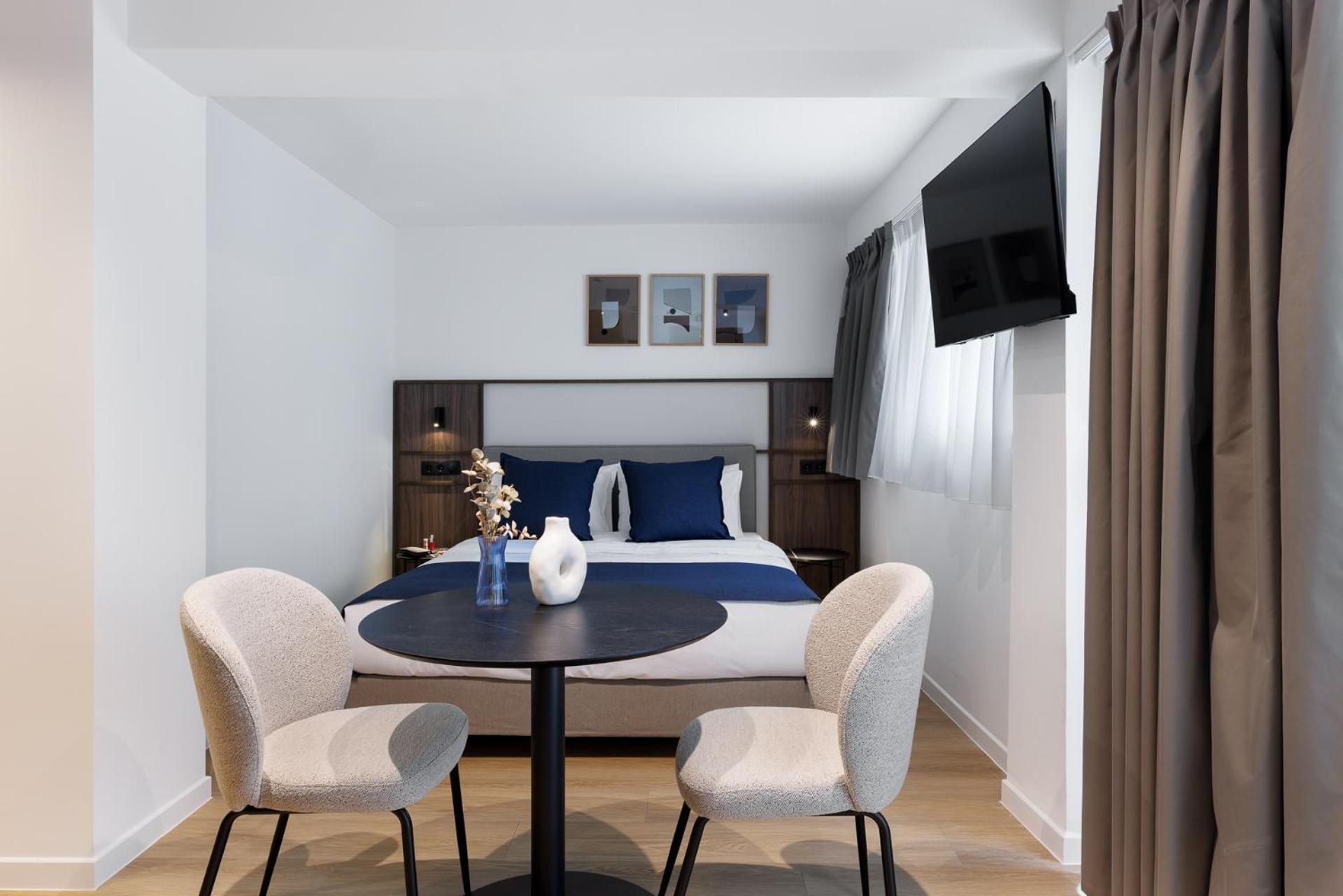 אתונה More By Zoia Living מראה חיצוני תמונה