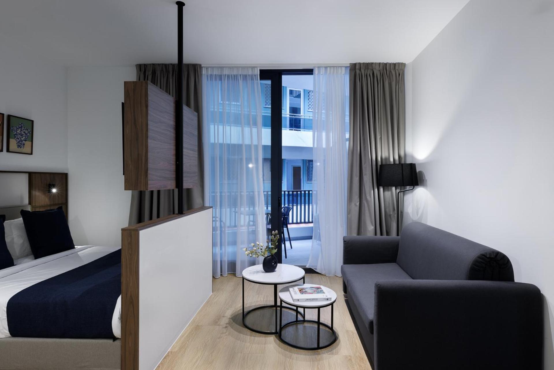 אתונה More By Zoia Living מראה חיצוני תמונה