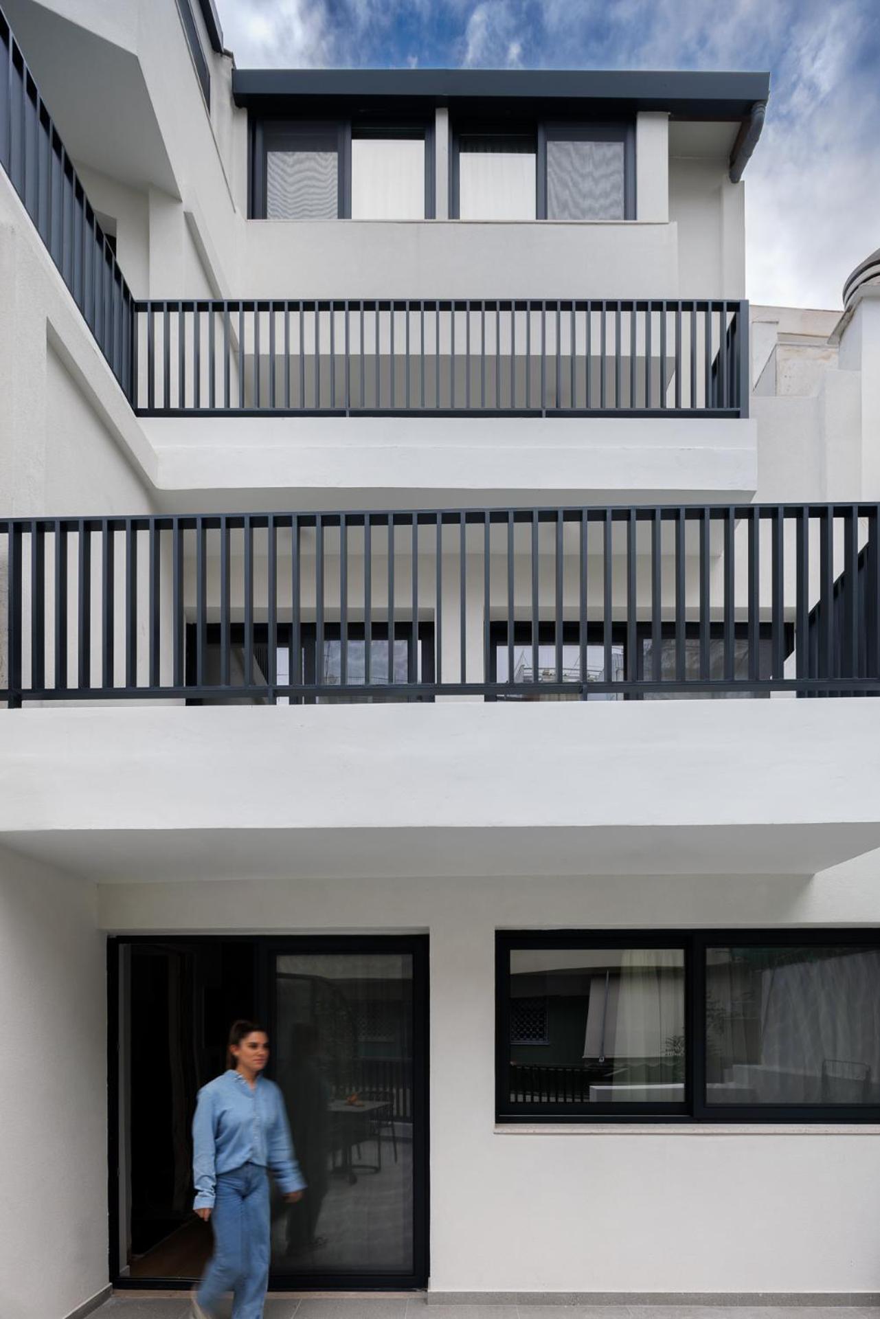 אתונה More By Zoia Living מראה חיצוני תמונה